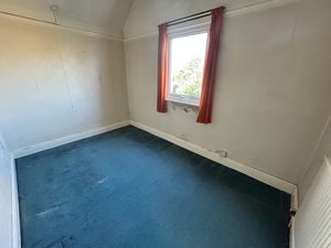 Photo 14- click for photo gallery